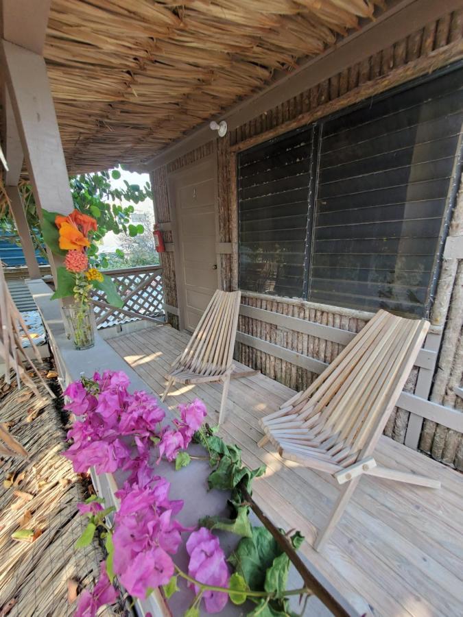 The Bounty Hotel Caye Caulker Eksteriør billede