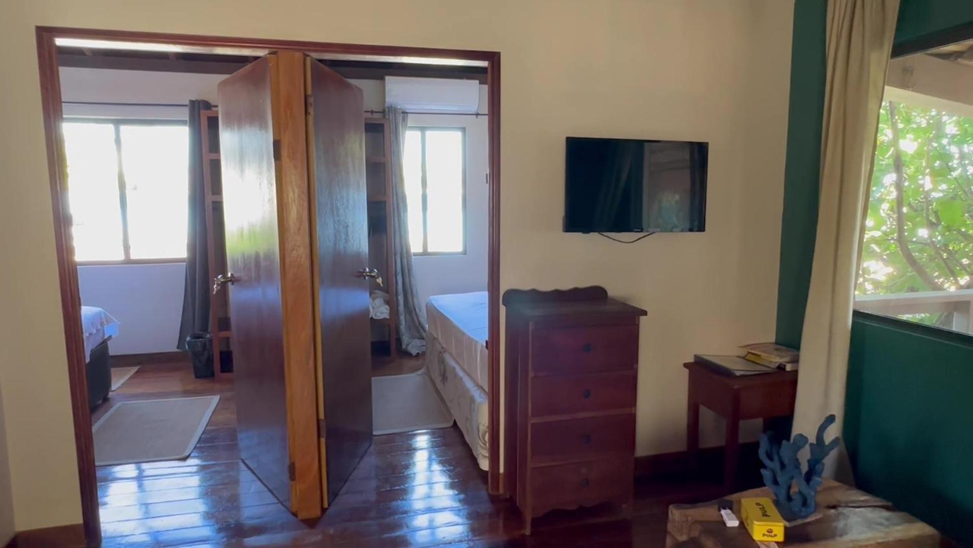 The Bounty Hotel Caye Caulker Eksteriør billede