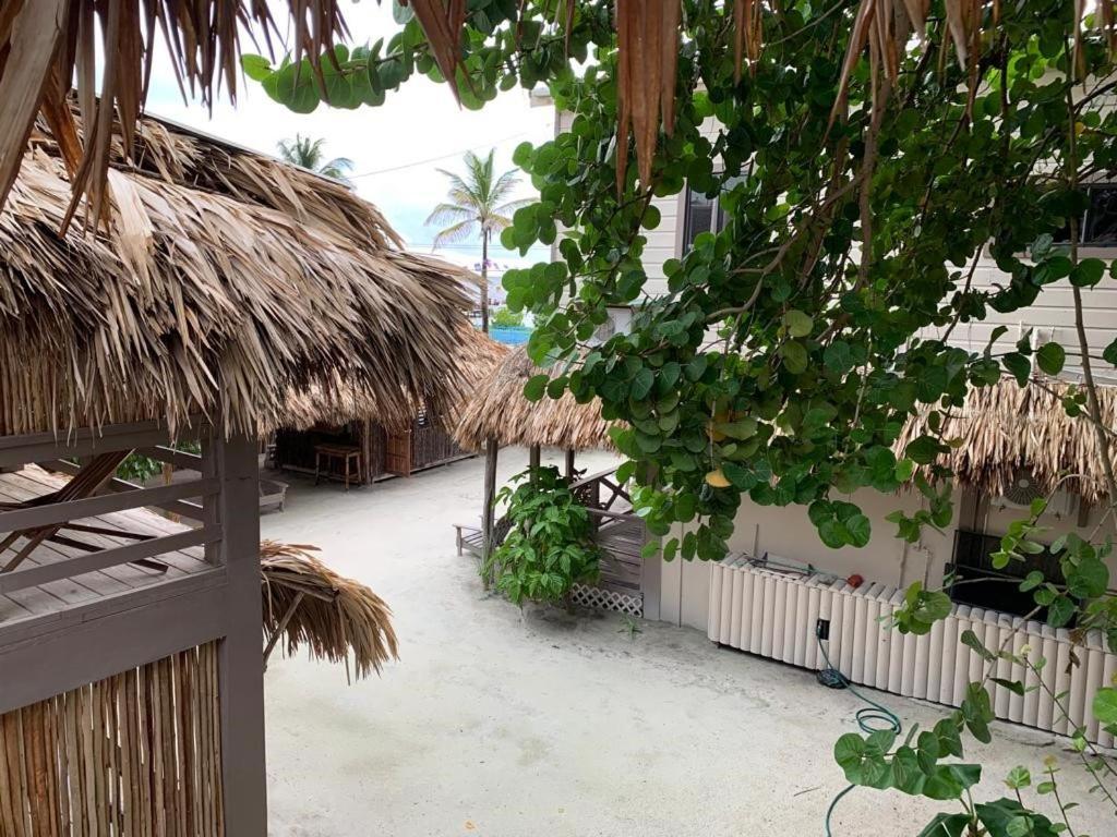 The Bounty Hotel Caye Caulker Eksteriør billede